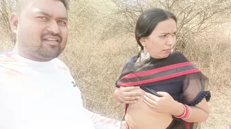 Desi Marathi Bhabhi Riding Her Lover's Dick In The Jungle Wearing Saree