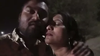 Desi Girlfriend Cheats On Her Man Outdoors With Stranger In The Dark