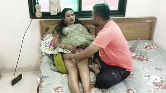 Desi Homeowner Fucking His Marathi Maid Hard In The Living Room Area