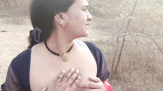 Marathi Village Girl Gets Pounded Hard By Stranger In Jungle Clearing