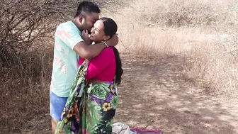 Marathi Wife In Saree Cheats On Husband With Lover In Dense Forest