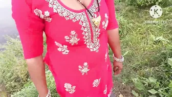 Indian Village Bhabhi Cheats On Husband Fucking Neighbor's Thick Cock Hard