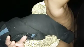 Desi Couple Fucking Outdoors Near Railway Tracks For Their Fans