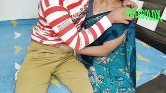 Desi Guy Asking Komal To Visit His House For Afternoon Sex Session