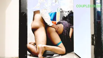 Desi Woman Gets Fucked By Her Friend In The Bathroom Secretly Today