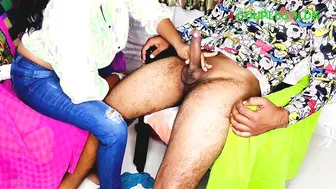Desi Komal Fucks Guy Who Came For Porn Job Interview At Her Place