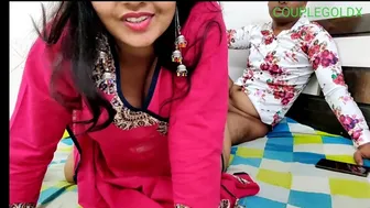 Desi College Girl Komal Inviting Friends Home For Group Sex Session