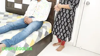Desi Neighbor Heating Up Reshma While Her Husband Sleeps After Work