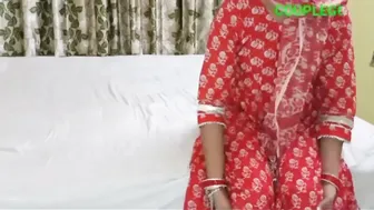 Telugu Photographer Asks How Komal Looks While Groping Her Big Breasts