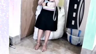 Desi Girlfriend Getting Fucked At Her Friend's House Secretly