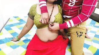 Indian Aunty Komal Rides Young Bittu's Cock In The Neighborhood