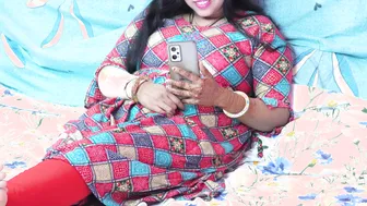 Desi Stepsister Strips Naked For Boyfriend During Private Video Call Session