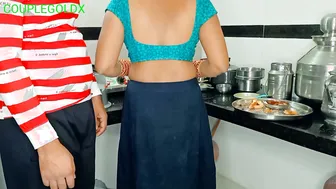 Desi Maid Komal Getting Morning Sex Before Washing All The Dishes
