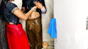 Desi Wife Komal First Time Fucking Under The Shower Getting Soaking Wet
