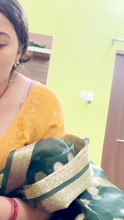 Indian Stepson Pounds His Horny Stepmother Missing Her Husband's Cock