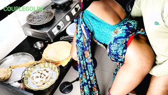 Desi Aunt Getting Fucked In Kitchen While Eating Her Afternoon Meal