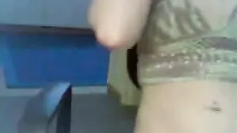 Excited Teen Fingering Her Wet crack On Cam For Bf