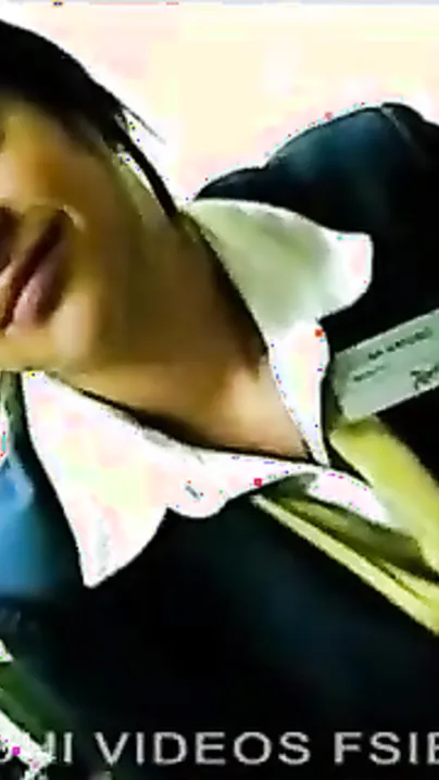 Hot Kolkata AirHostess Giving Superlatively good Orall-service to Pilot