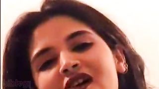 Lustful Chennai Aunty Makes a Seductive Sex Tape for Hubby