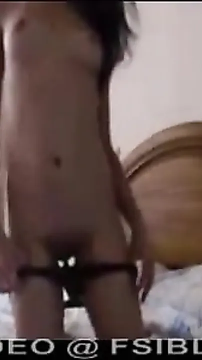 Kolkata late Legal age teenager Girlfriend Undresses and Fingers Slit