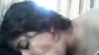 Madrasi Sweetheart gives Oral job Before Riding boyfriend in cowgirl Pose