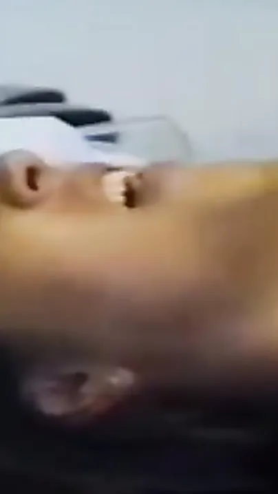 Desi Indian pair orall-service sex mms scandal