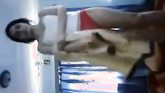 Himachal cutie dripped MMS movie scandal exposing pussy