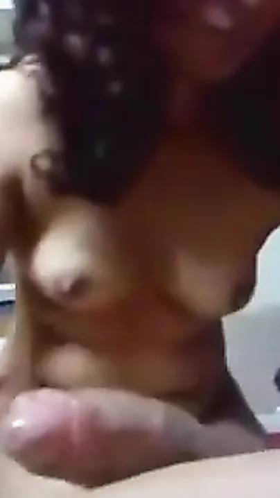 Office Boss Gets Oral sex of Lifetime By Sexually excited Bhabhi