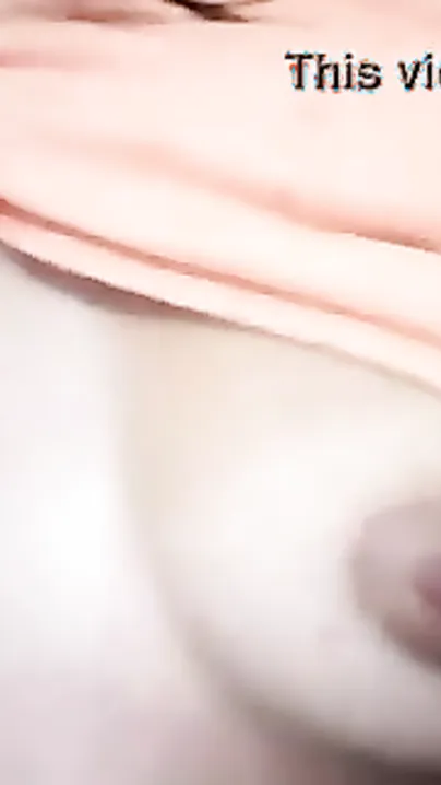College Legal age teenager Girlfriend Seduces And Rubs Bawdy cleft Over Webcam