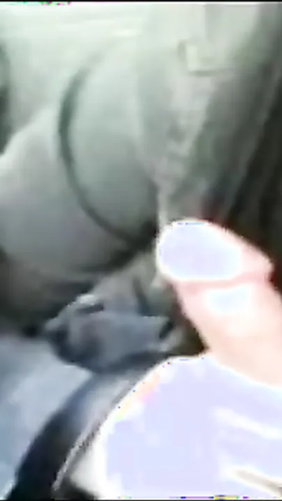 Muslim Indian cutie sucks schlong in the car