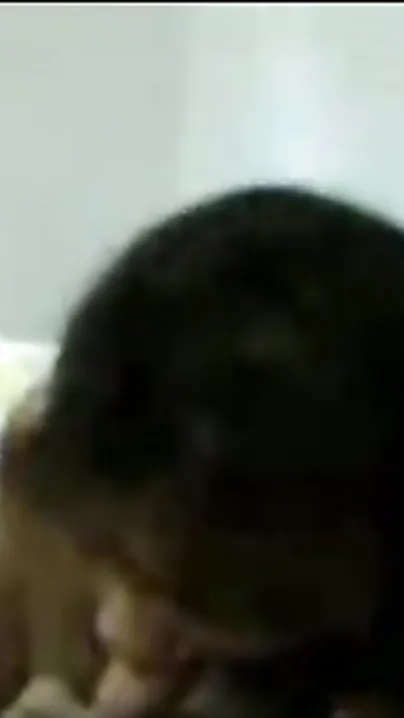 Delhi bitch sucks penis and gets screwed in Cowgirl and Doggy position