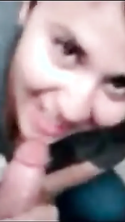 Cute Desi Goa Girlfriend Likes Engulfing Wang