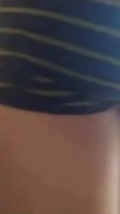 Girlfriend In Brassiere And Pants Gives A Pleasuring Oral sex