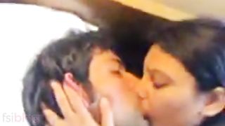 Desi Hottie enjoys sex with her bf
