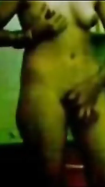 Sexually excited Dilettante Girlfriend Fingers Herself To Agonorgasmos In Bathroom