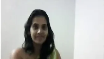 Hot bhabhi disrobes and seduces her spouse