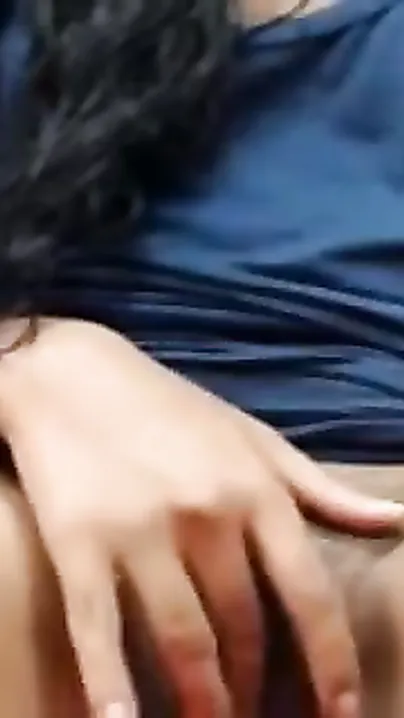 GirlFriend Recorded In nature's garb and fingering by Bf