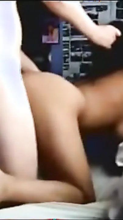 Pune Office pair vehement sex in doggy style