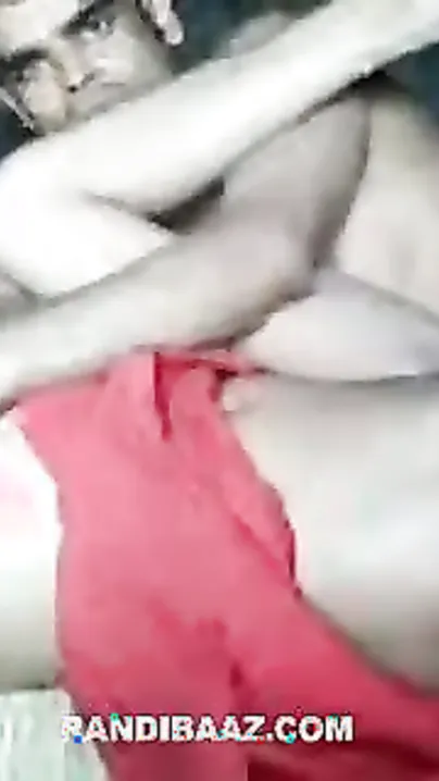 Desi Masala Village Hotty MMS Movie With Boyfriend