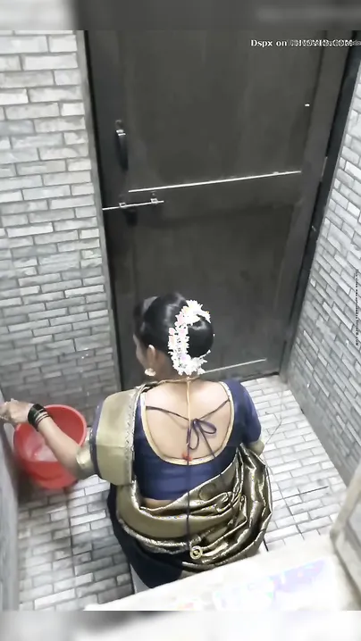 Marriage Function Aayi Sexy Bhabhi Pees Captured