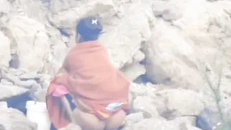 Indian Sexy Ass Lady Pees Openly