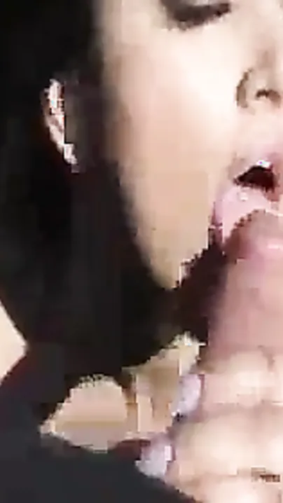 Sunny Leone gives blowjob in POV