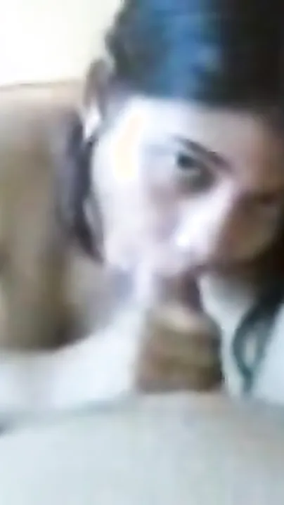House Wife Likes Giving A Worthwhile Morning Blowjob To Boyfriend