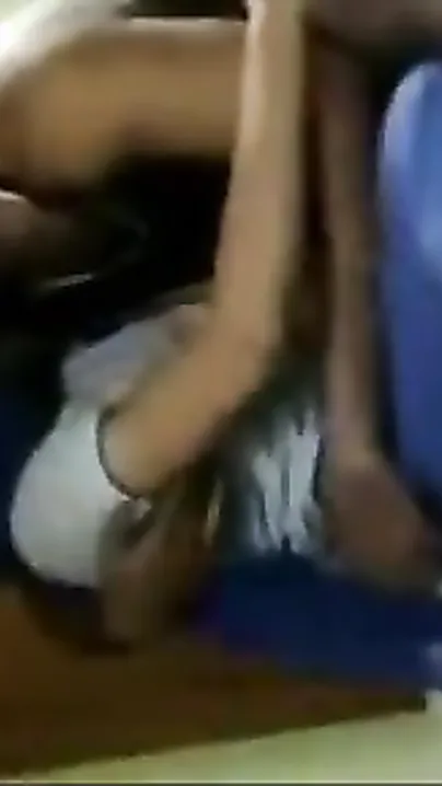 Indian sex videos of cute cutie with lover