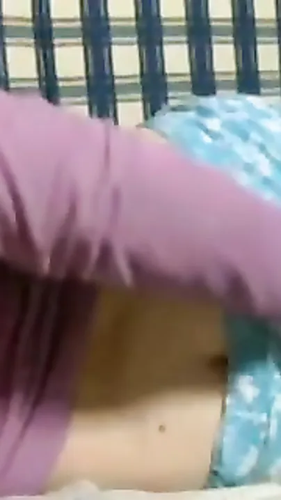 Indian sex mms of desi village bhabhi caught by neighbour
