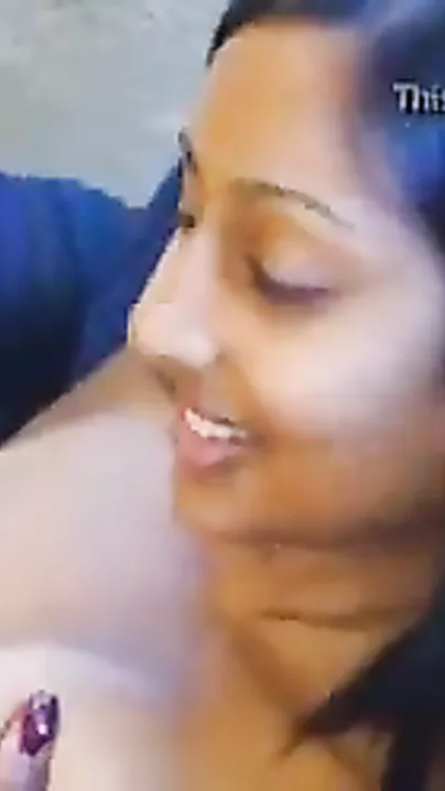 Indian exposed model shows in nature's garb twat on cam