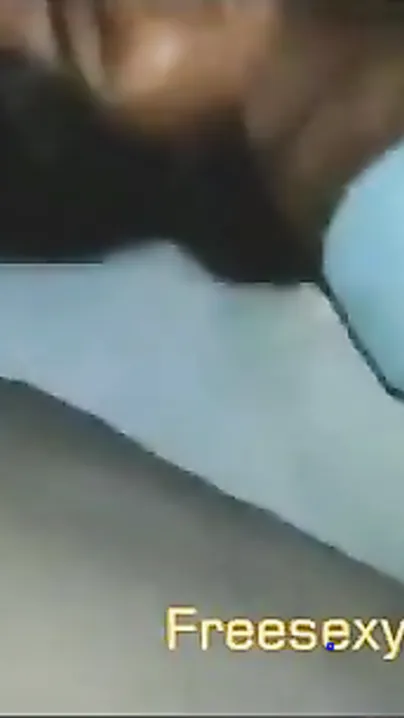 Desi sex of Village bhabhi with next door lad
