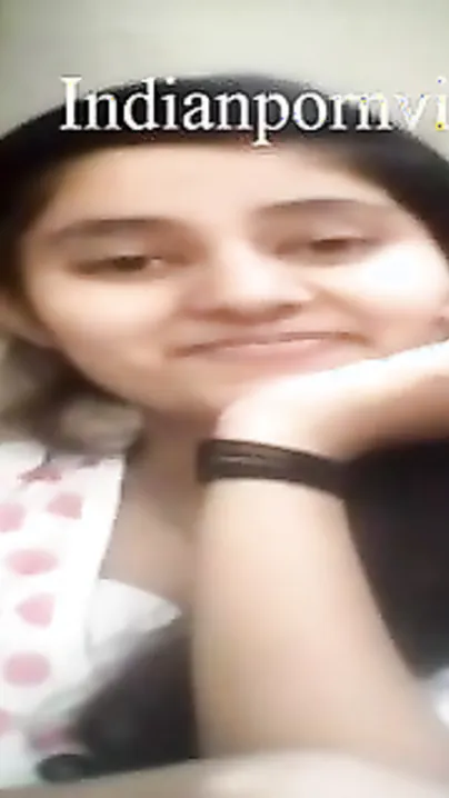 Indian porn videos of cute teen nude by cousin