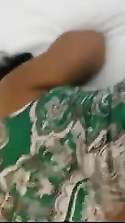 Biggest ass desi aunty drilled by servant in doggy style