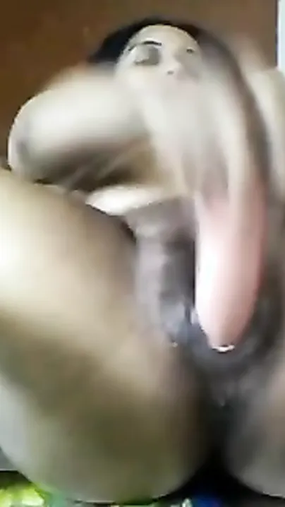 Free porn clip of obese aunty masturbate on web camera